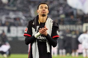 图片报：法兰克福对埃基蒂克要价至少8000万欧，巴黎可获20%分成