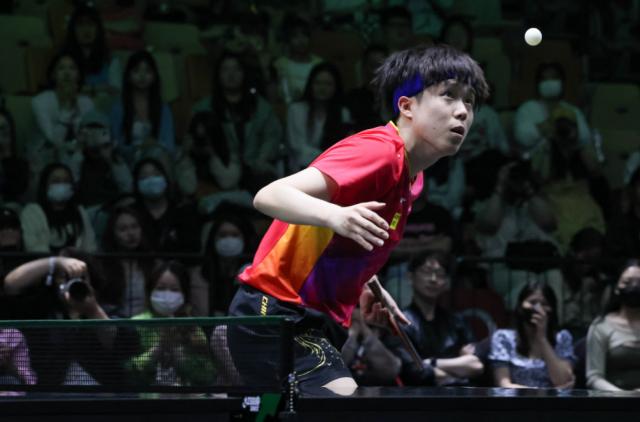 王楚钦沙特大满贯独揽三金 “面对巴黎 不惧巴黎”